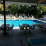 Kleopatra South Star Lägenhetshotell 3*